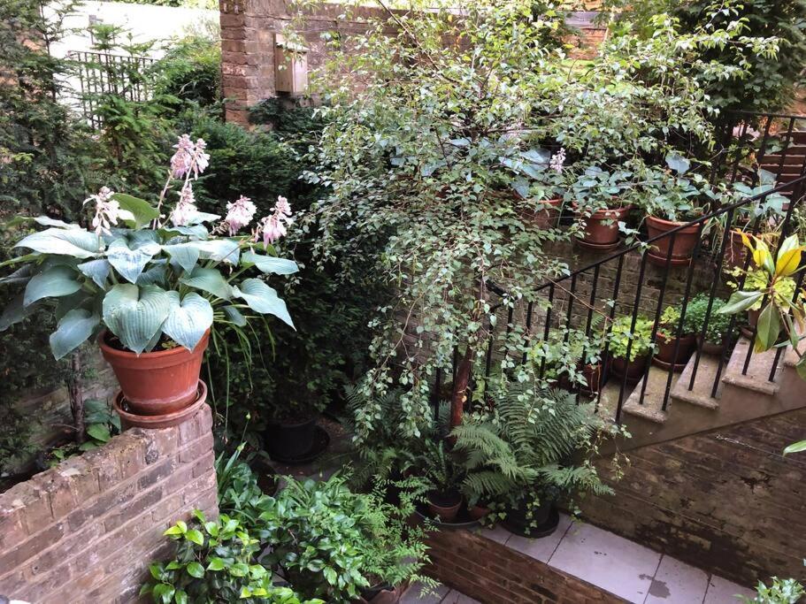 Kings Cross, Self-Contained House & Private Garden Villa Londra Dış mekan fotoğraf