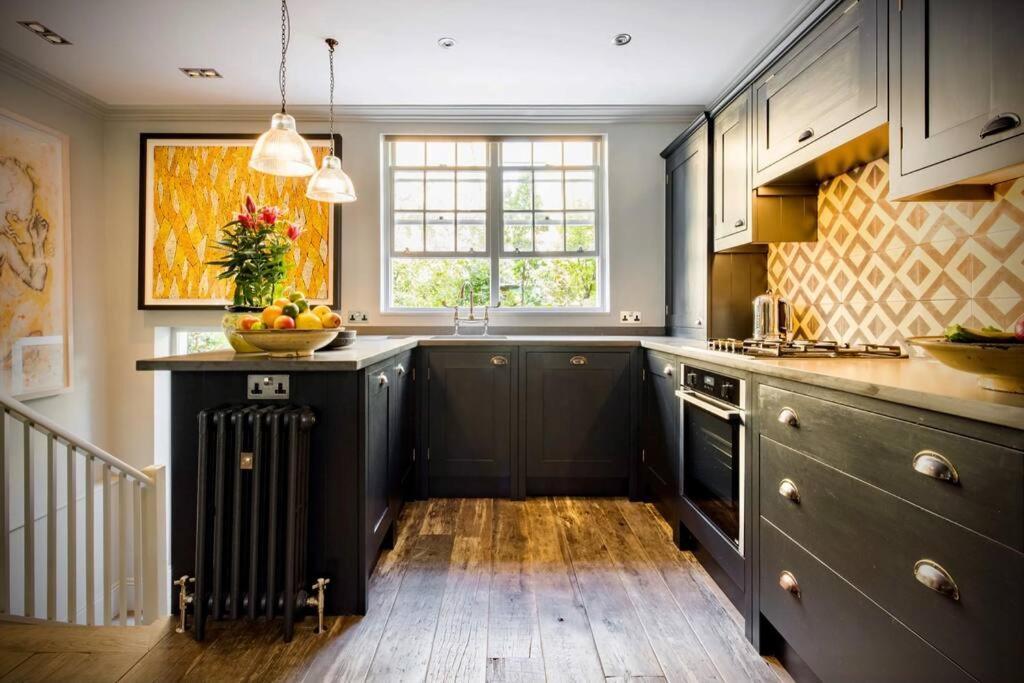 Kings Cross, Self-Contained House & Private Garden Villa Londra Dış mekan fotoğraf