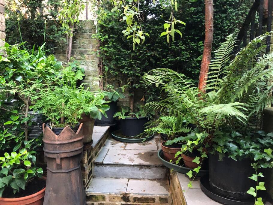 Kings Cross, Self-Contained House & Private Garden Villa Londra Dış mekan fotoğraf