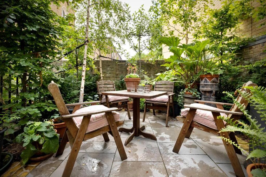 Kings Cross, Self-Contained House & Private Garden Villa Londra Dış mekan fotoğraf