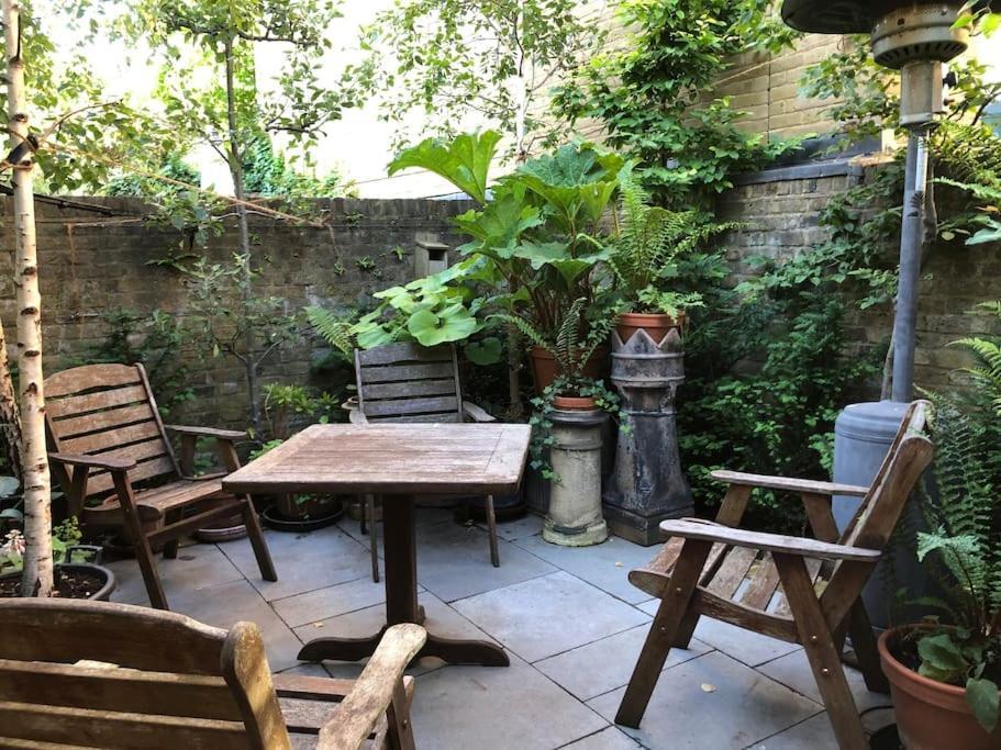 Kings Cross, Self-Contained House & Private Garden Villa Londra Dış mekan fotoğraf